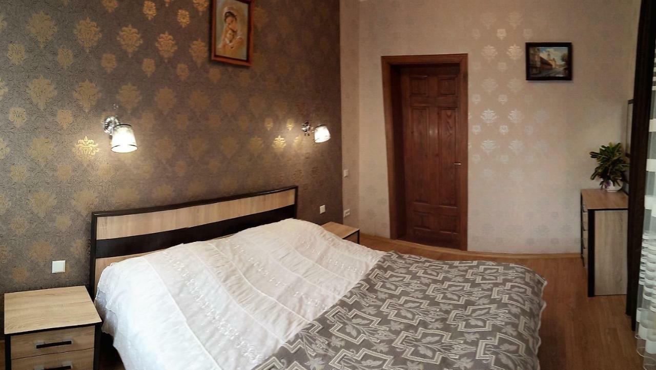 Сонячна Hotel Truskavets Eksteriør billede